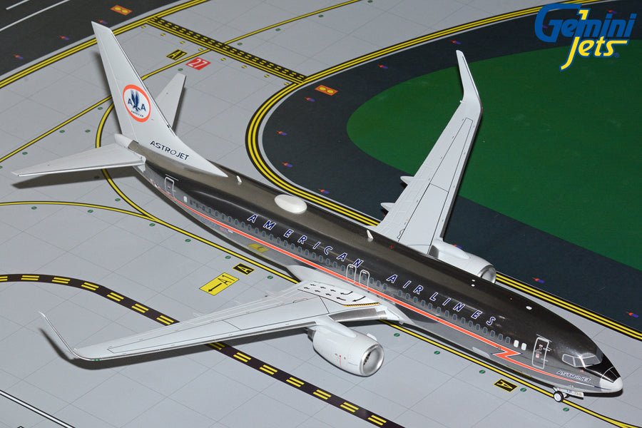 1:100 Gemini Jets American Airlines Boeing 737-800 N905NN AstroJet Livery - Final Approach Collectibles