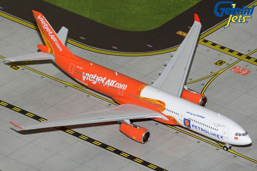 1:400 Gemini Jets VietJet Air Airbus A330 - 300 VN - A811 Petrolimex Livery - Final Approach Collectibles