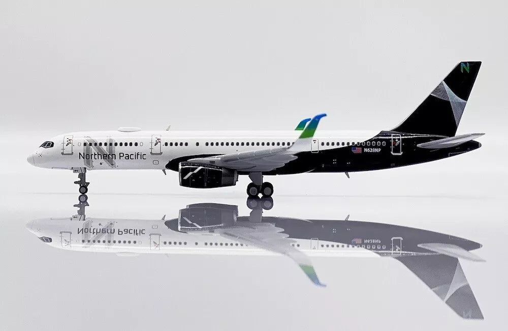 1:400 JC Wings Northern Pacific Airlines Boeing 757 - 200 N628NP - Final Approach Collectibles