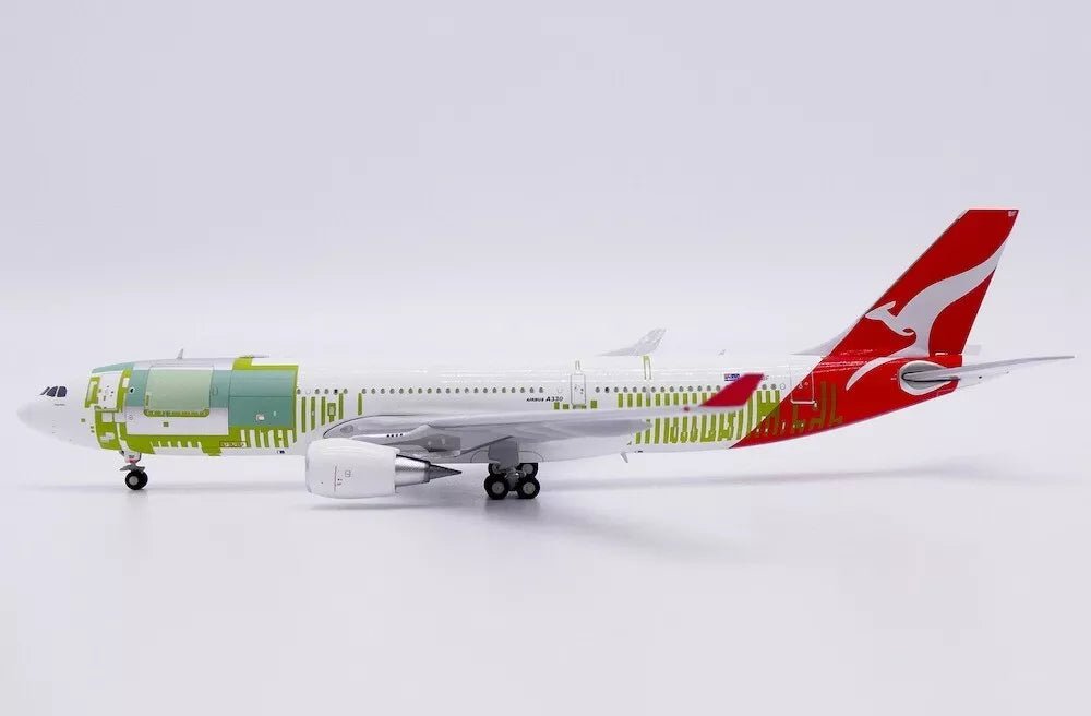 1:400 JC Wings Qantas Freight A330 - 200 (P2F) VH - EBF - Final Approach Collectibles