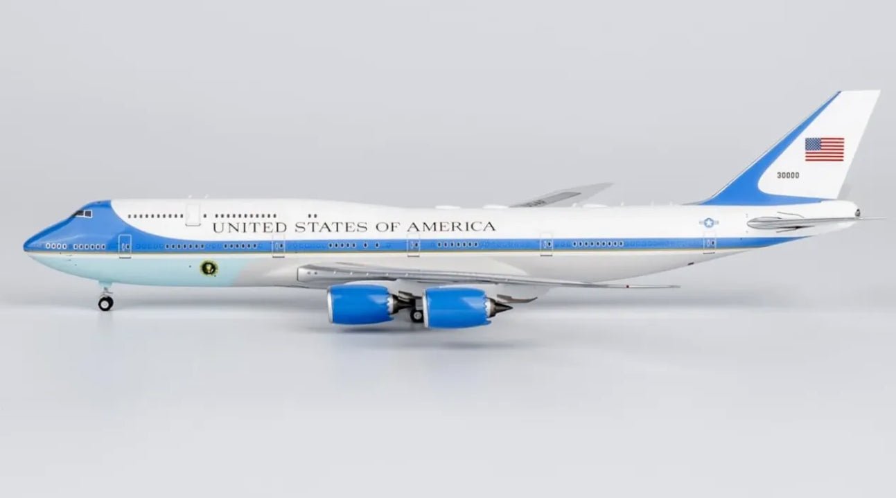 1:400 NG Models Air Force One Boing VC - 25B Current Livery 3000 - Final Approach Collectibles