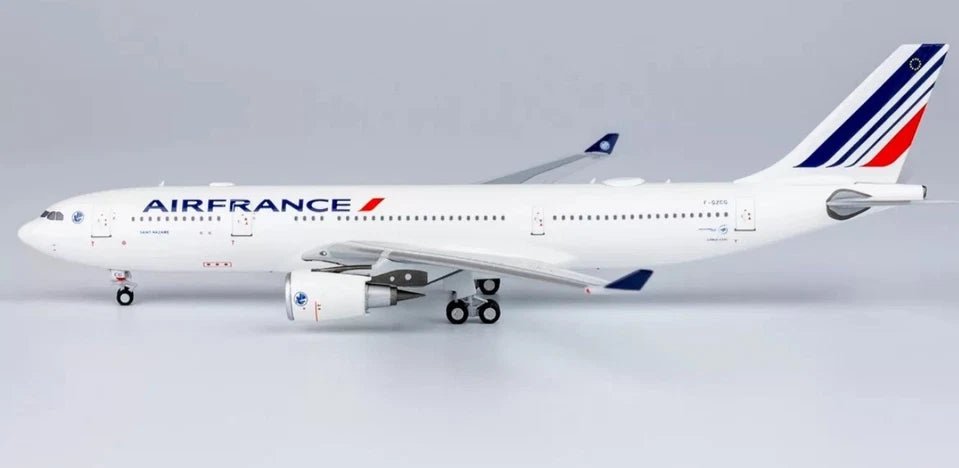 1:400 NG Models Air France A330 - 200 F - GZCG Saint - Nazaire - Final Approach Collectibles