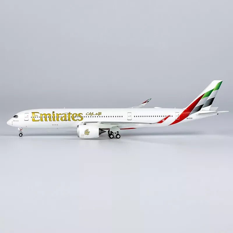 1:400 NG Models Emirates Airbus A350 - 900 A6 - EXA - Final Approach Collectibles