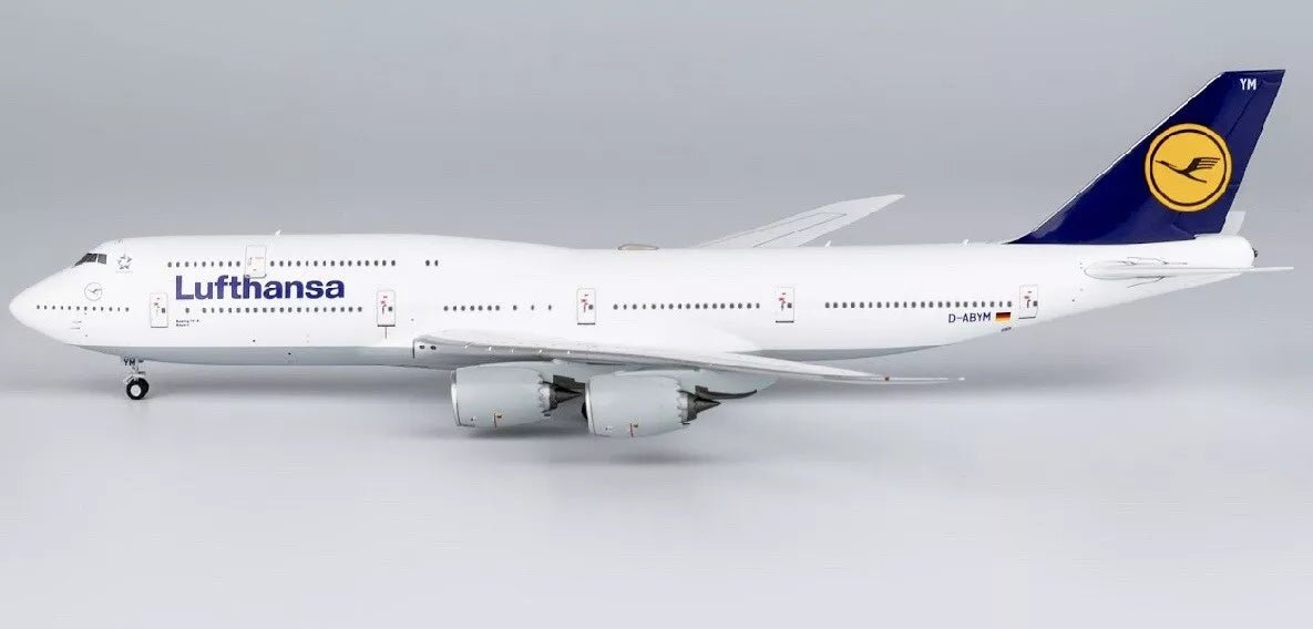 1:400 NG Models Lufthansa Boeing 747 - 8 D - ABYM - Final Approach Collectibles