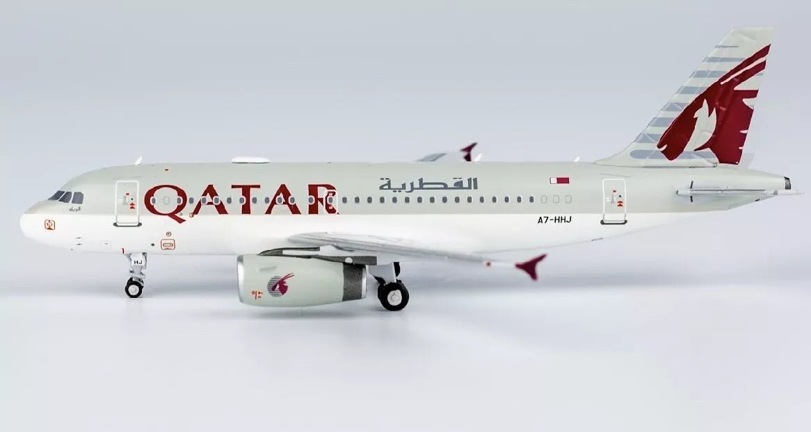 1:400 NG Models Qatar Amiri Flight Airbus ACJ A319 - 100 A7 - HHJ - Final Approach Collectibles