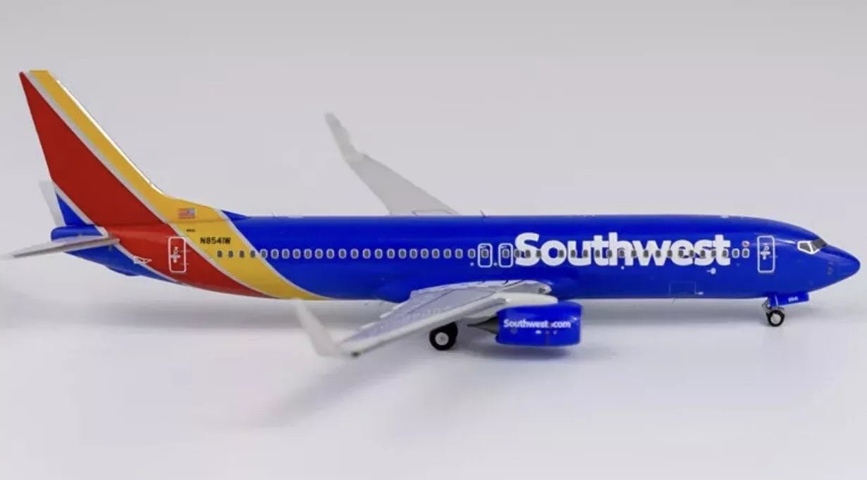 1:400 NG Models Southwest Airlines Boeing 737 - 800 With Grey Winglets N8541W - Final Approach Collectibles