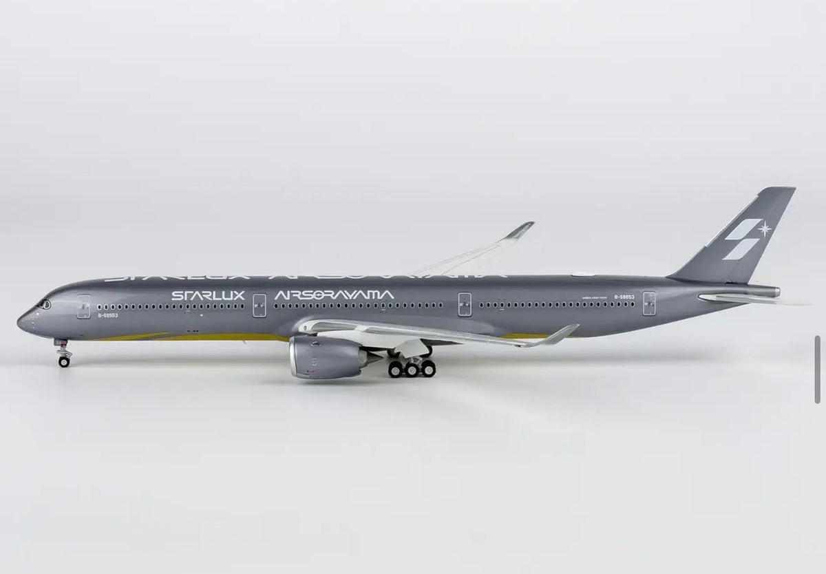 1:400 NG Models Starlux Airlines Airbus A350-1000 B-58553 - Final Approach Collectibles
