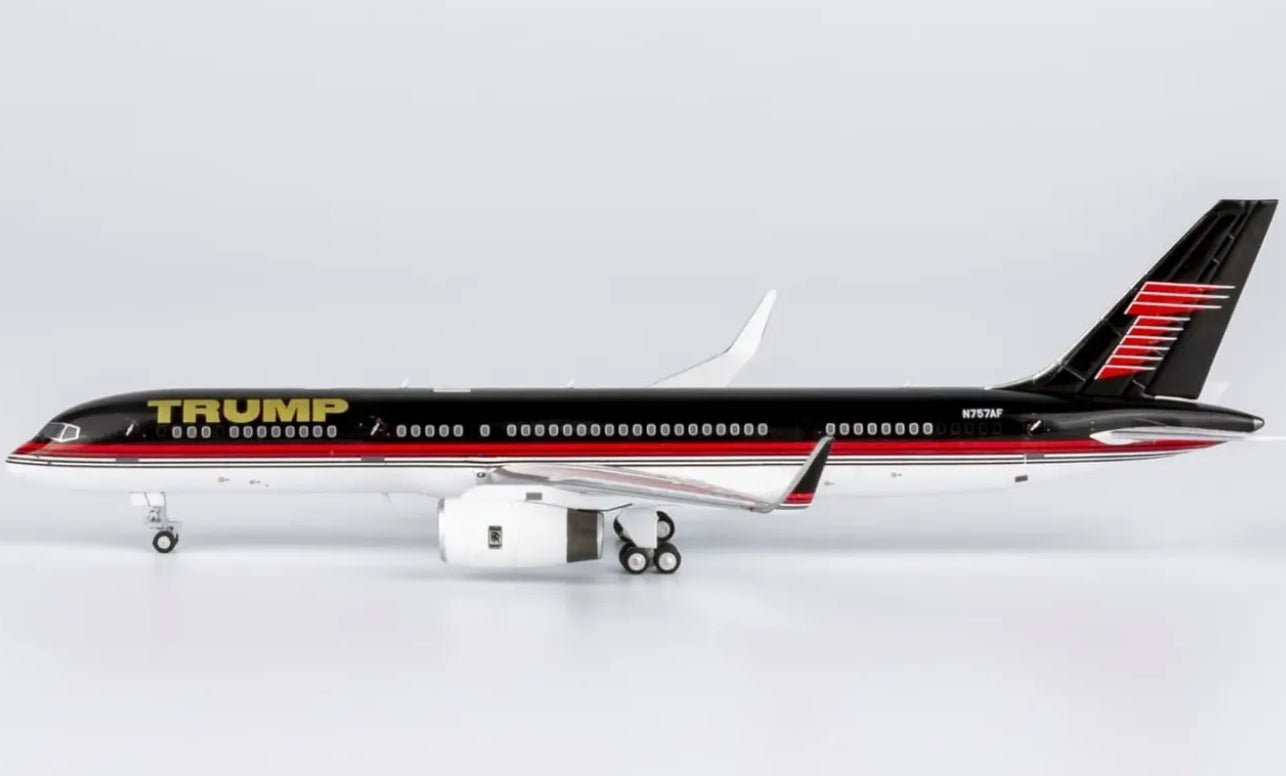 1:400 NG Models Trump Boeing 757 - 200 N757AF Old Livery - Final Approach Collectibles