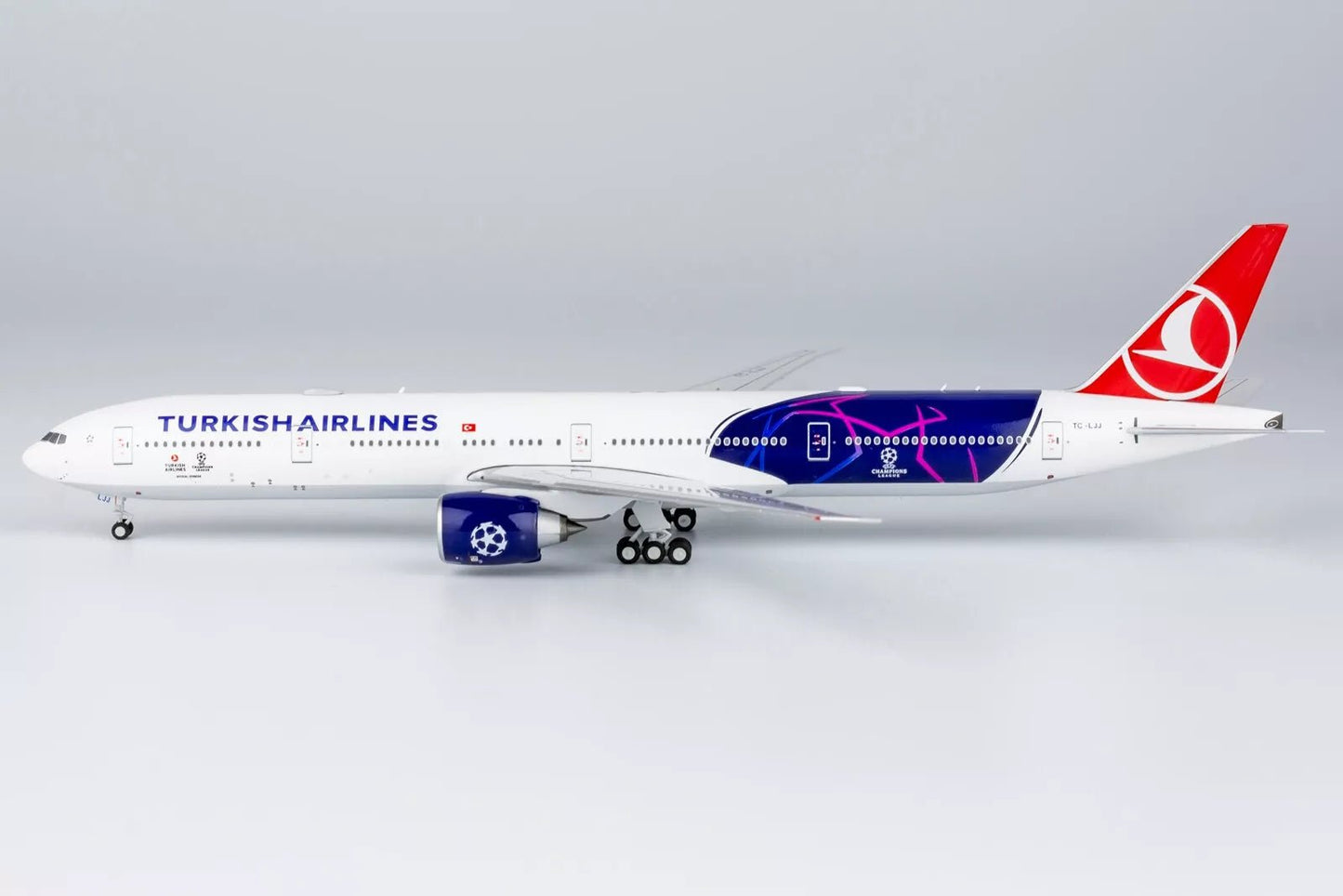 1:400 NG Models Turkish Airlines Boeing 777 - 300ER TC - LJJ - Final Approach Collectibles