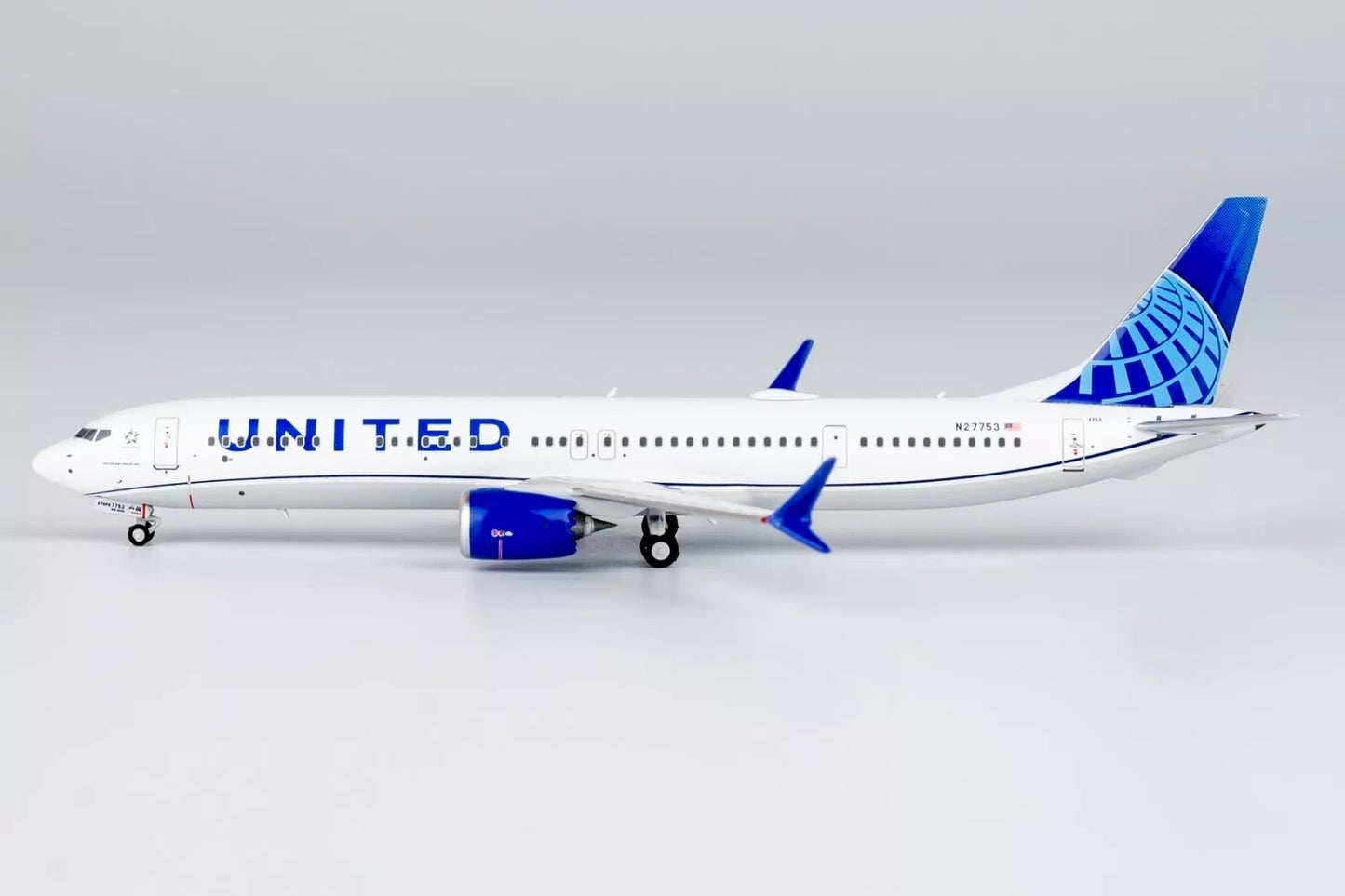 1:400 NG Models United Airlines Boeing 737 - MAX 10 N27753 - Final Approach Collectibles