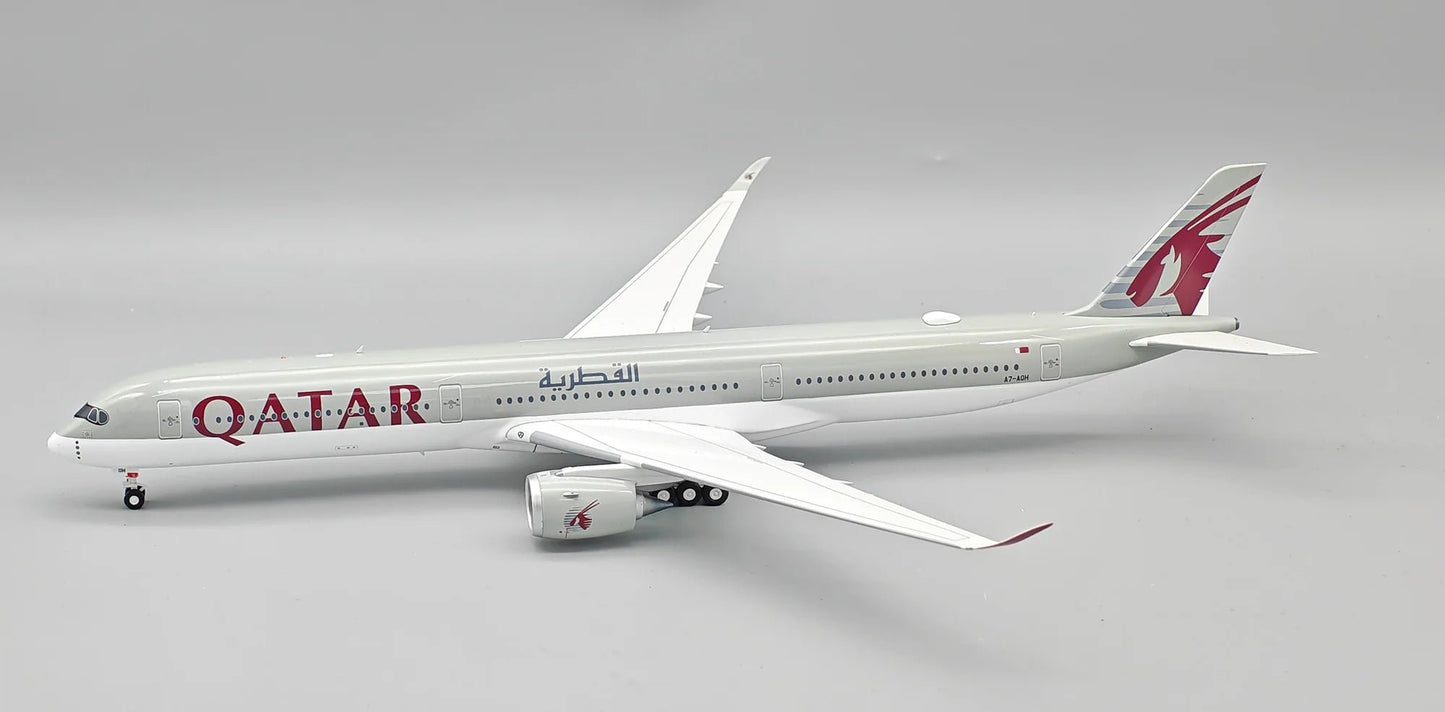 InFlight200 Qatar Airways Airbus A350-1041 A7-AOH - Final Approach Collectibles
