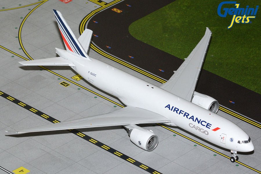 1:200 Gemini Jets Air France Cargo B777 - 200LRF F - GUOC - Final Approach Collectibles