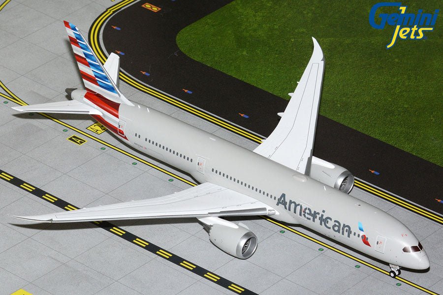 1:200 Gemini Jets American Airlines Boeing 787 - 9 N836AA - Final Approach Collectibles