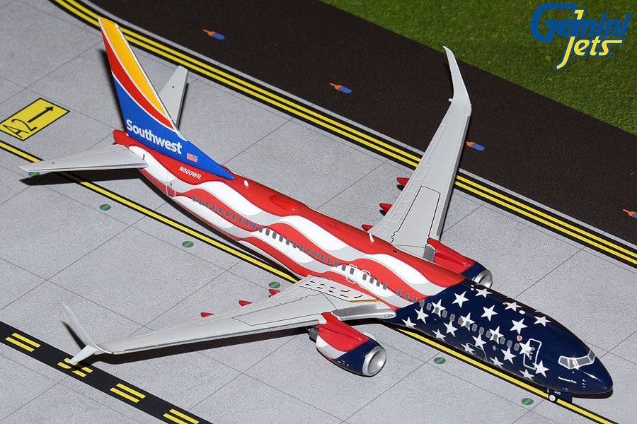 1:200 Gemini Jets Southwest Airlines Boeing 737 - 800 N500WR Freedom One Livery - Final Approach Collectibles