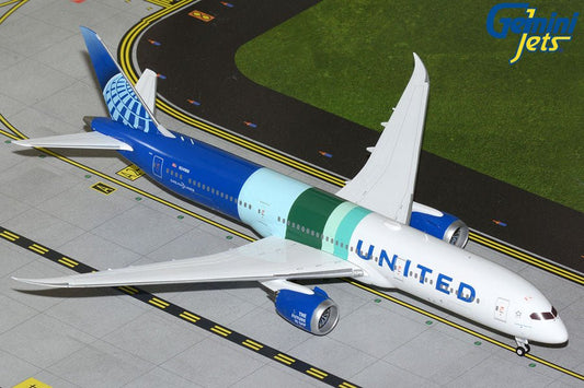 1:200 Gemini Jets United Airlines B787 - 9 N24988 "The Future is SAF" - Final Approach Collectibles