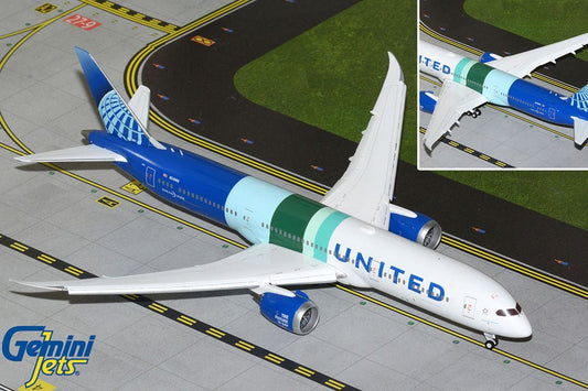 1:200 Gemini Jets United Airlines B787 - 9 N24988 "The Future is SAF" Flaps Down - Final Approach Collectibles
