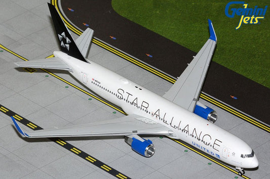 1:200 Gemini Jets United Airlines Boeing 767 - 300ER N653UA Star Alliance Livery - Final Approach Collectibles