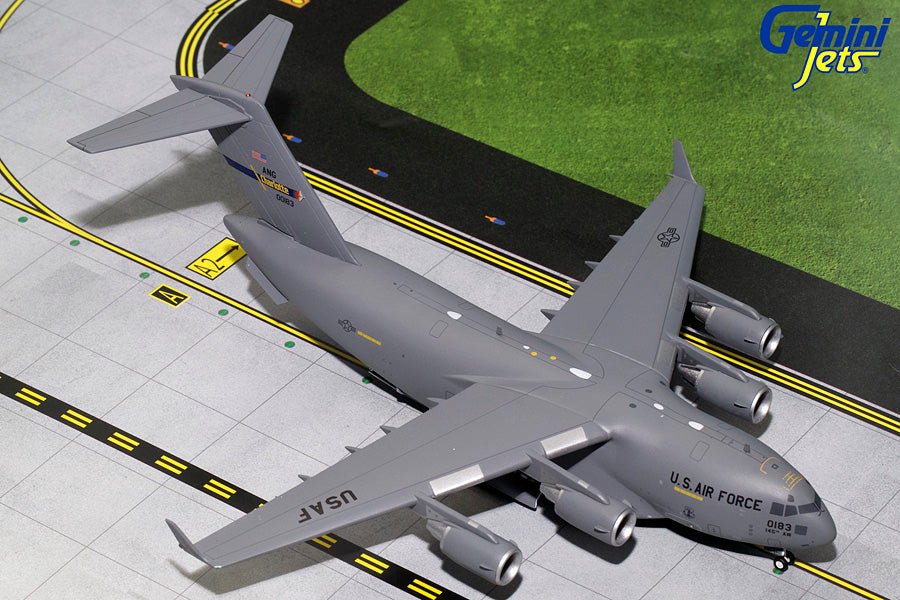 1:200 Gemini Jets USAF Boeing C-17 Globemaster III 00183 Charlotte ANG - Final Approach Collectibles