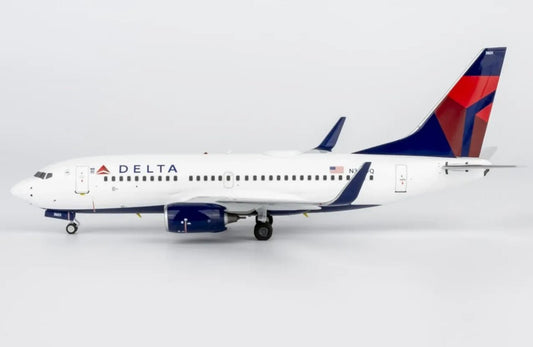 1:200 NG Models Delta Air Lines Boeing 737 - 700 N301DQ - Final Approach Collectibles