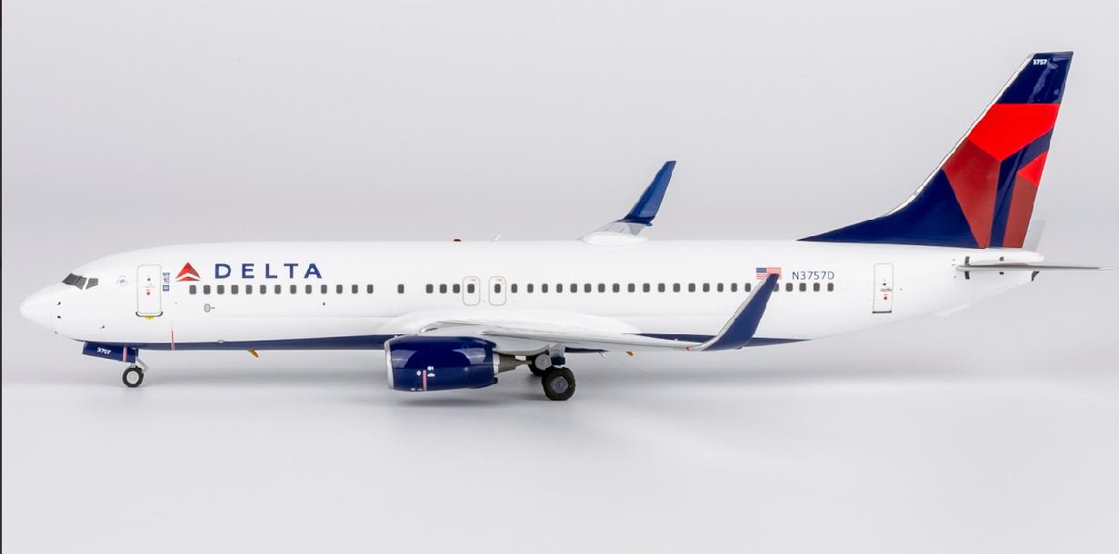 1:200 NG Models Delta Airlines Boeing 737 - 800 N3757D - Final Approach Collectibles