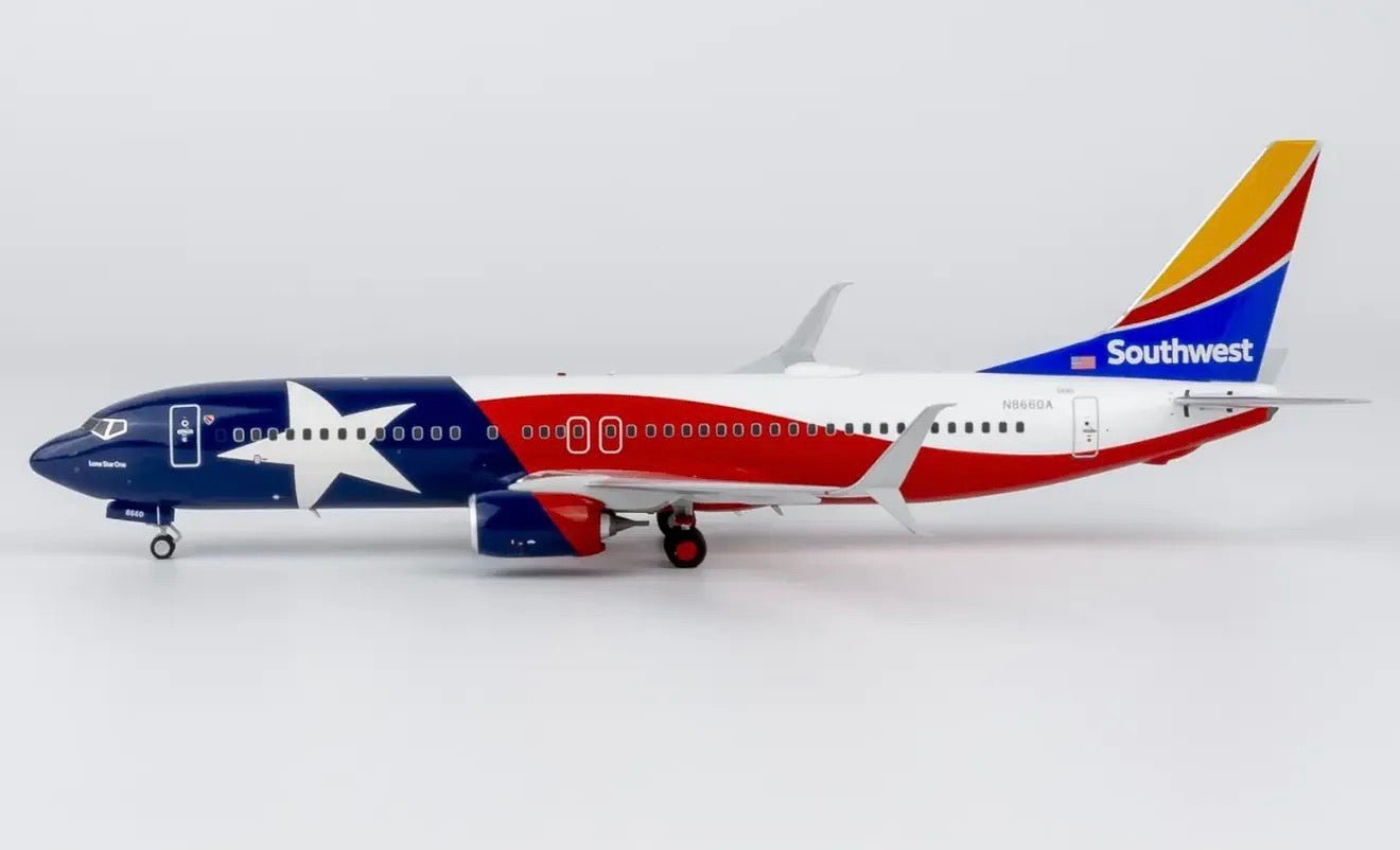 1:200 NG Models Southwest Airlines Boeing 737-800 N8660A Lone Star One - Final Approach Collectibles