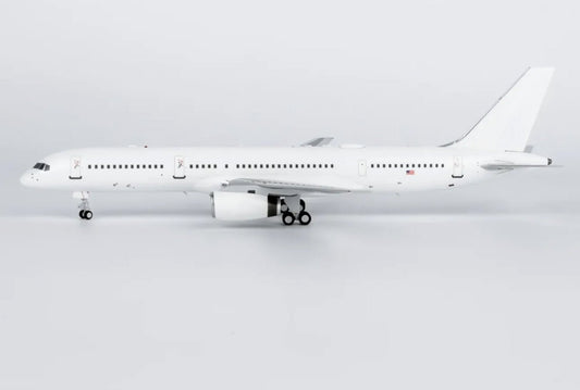 1:200 NG Models U.S. Air Force C - 32B Boeing 757 - 200 02 - 4452 - Final Approach Collectibles