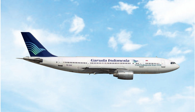 Pre-Order: 1:400 Phoenix Models Garuda Indonesia Airbus A300 PK-GAG Visit Indonesia Livery