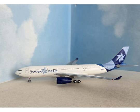1:400 AeroClassics Israir Airbus A330-200 4X-BAL - Final Approach Collectibles