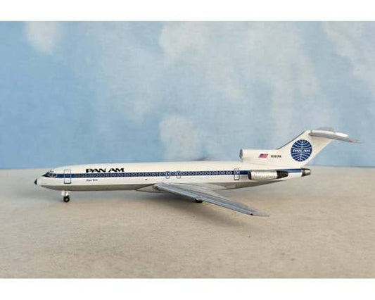 1:400 AeroClassics PanAm Boeing 727-200 N361PA - Final Approach Collectibles