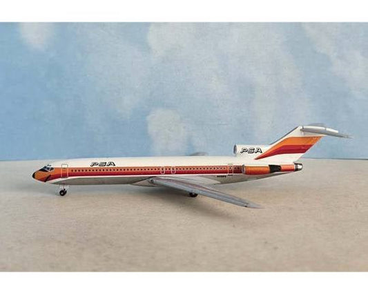 1:400 AeroClassics PSA Boeing 727-200 N551PS - Final Approach Collectibles