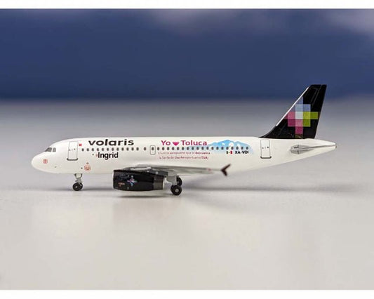 1:400 AeroClassics Volaris Airbus A319 XA-VOI Toluca Livery - Final Approach Collectibles