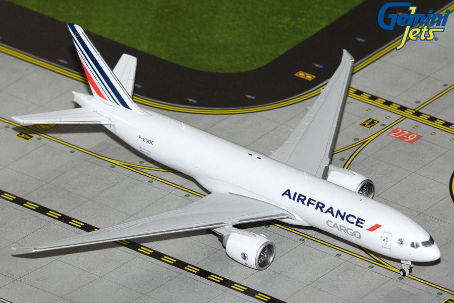 1:400 Gemini Jets Air France Cargo Boeing 777 - 200LRF F - GUOC - Final Approach Collectibles