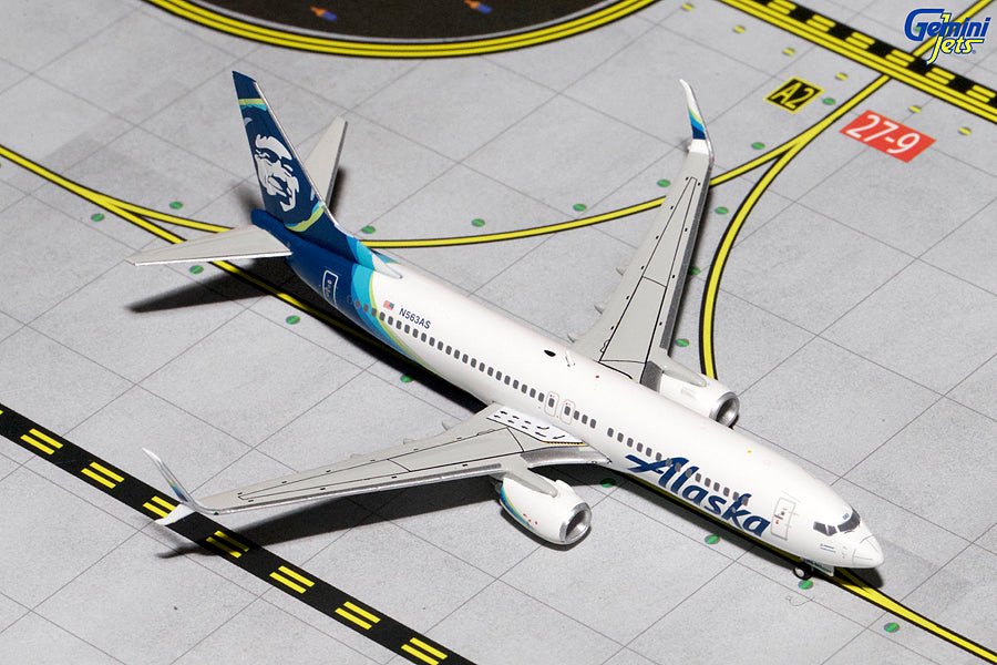 1:400 Gemini Jets Alaska Airlines Boeing 737-800 N536AS - Final Approach Collectibles