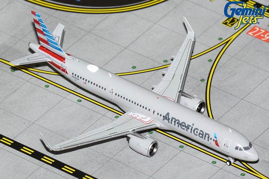 1:400 Gemini Jets American Airlines Airbus A321 NEO N421UW - Final Approach Collectibles