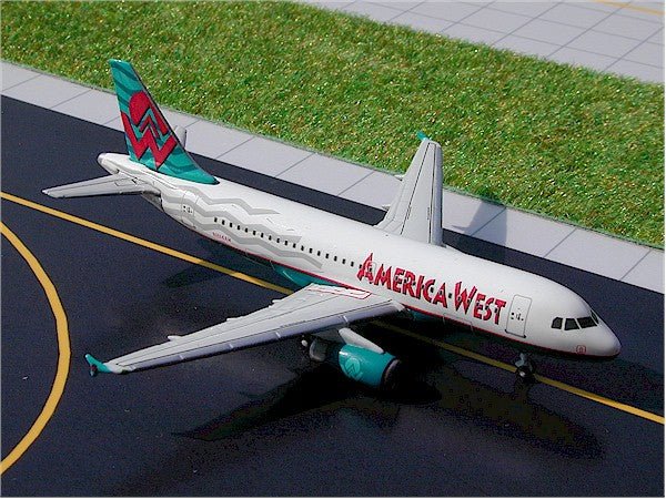 1:400 Gemini Jets American West Airbus A319 N814AW - Final Approach Collectibles