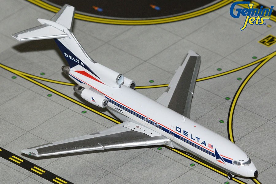 1:400 Gemini Jets Delta Air Lines Boeing 727 - 100 N1633 - Final Approach Collectibles