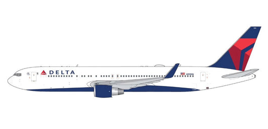 1:400 Gemini Jets Delta Air Lines Boeing 767 - 300ER(W) N199DN - Final Approach Collectibles