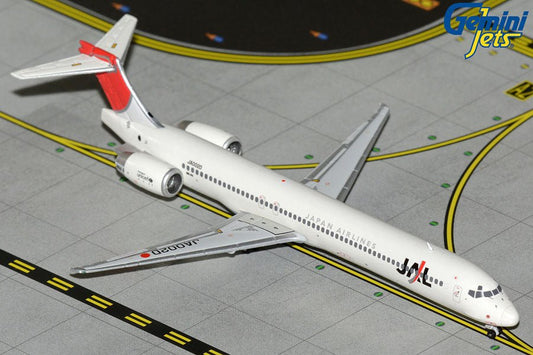 1:400 Gemini Jets McDonnell - Douglas Japan Air Lines MD - 90 JA002D - Final Approach Collectibles
