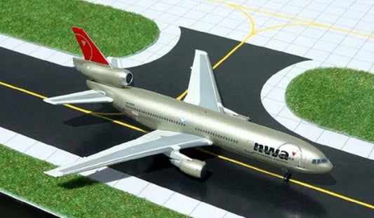 1:400 Gemini Jets Northwest Airlines Douglas DC - 10 N226NW - Final Approach Collectibles