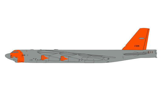 1:400 Gemini Jets U.S. Air Force B - 52H Stratofortress 61 - 0028 “Wolfpack” Retro Orange Livery - Final Approach Collectibles