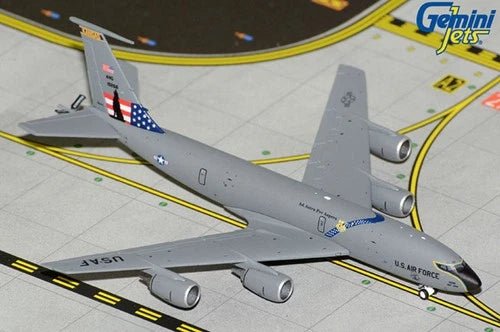 1:400 Gemini Jets USAF KC-135R 61-0266 Kansas ANG - Final Approach Collectibles