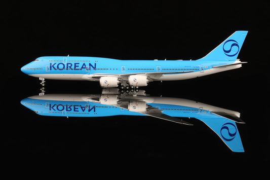1:400 HX Wings Korean Air Boeing 747 - 8 HL7638 New Livery Flaps Down - Final Approach Collectibles