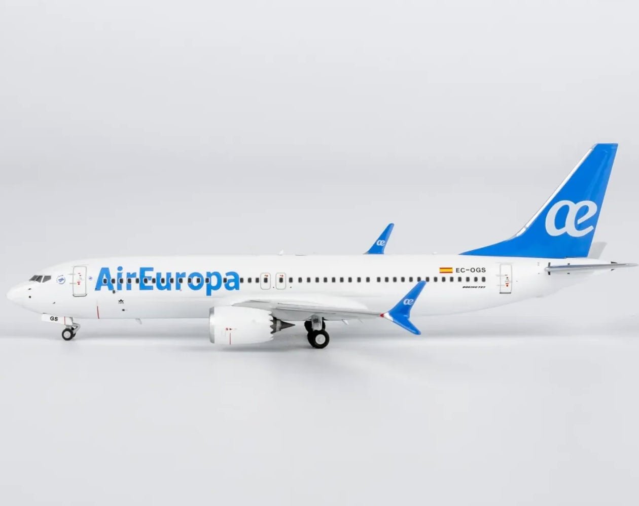 1:400 NG Models Air Europa Boeing 737 MAX 8 EC - OGS - Final Approach Collectibles