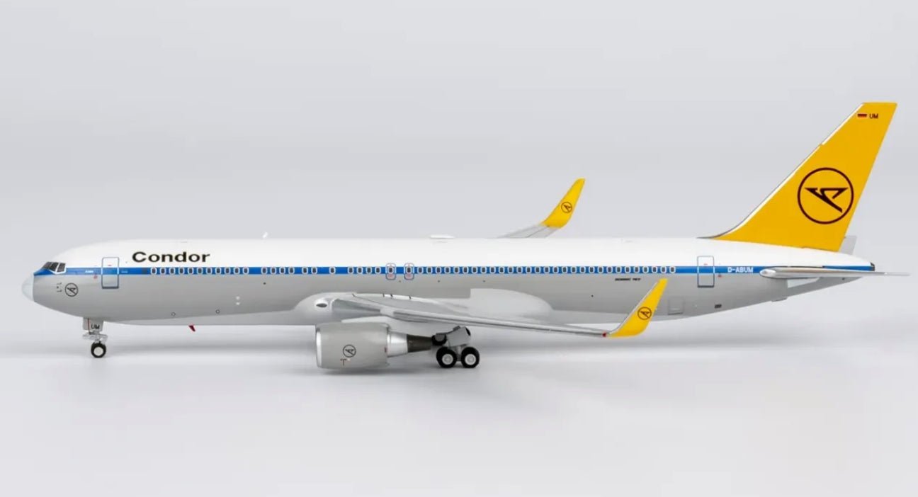 1:400 NG Models Condor Airlines Boeing 767 - 300ER D - ABUM Retro Livery White Nose - Final Approach Collectibles
