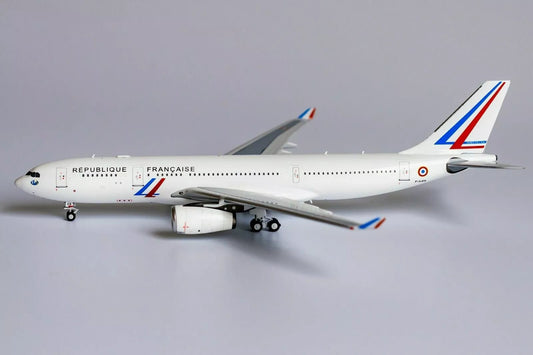 1:400 NG Models French Government Airbus A330 - 200 F - UJCS - Final Approach Collectibles