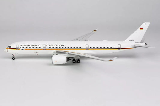 1:400 NG Models German Government Airbus A350 - 900 10+03 - Final Approach Collectibles
