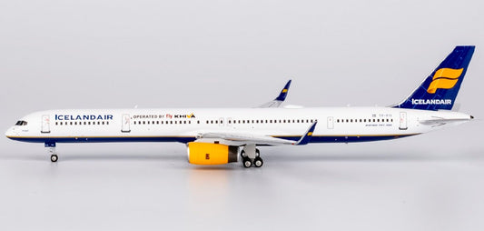 1:400 NG Models IcelandAir Boeing 757 - 300 TF - FIX with "operated by fly KHIVA" titles - Final Approach Collectibles