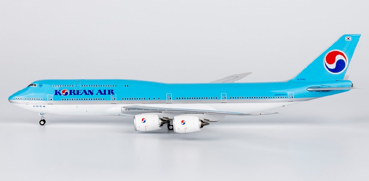 1:400 NG Models Korean Air Boeing 747 - 8 HL7642 - Final Approach Collectibles
