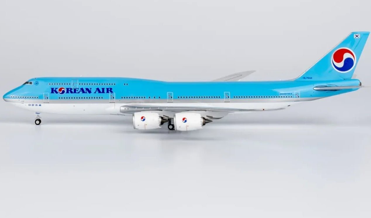 1:400 NG Models Korean Airlines Boeing 747 - 8 HL7644 Last Passenger 747 Build - Final Approach Collectibles
