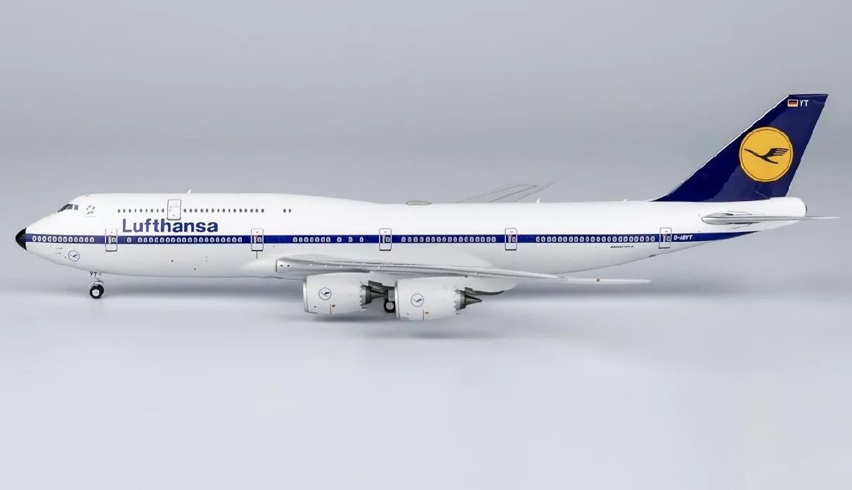 1:400 NG Models Lufthansa Boeing 747 - 8 D - ABYT Retro Livery - Final Approach Collectibles